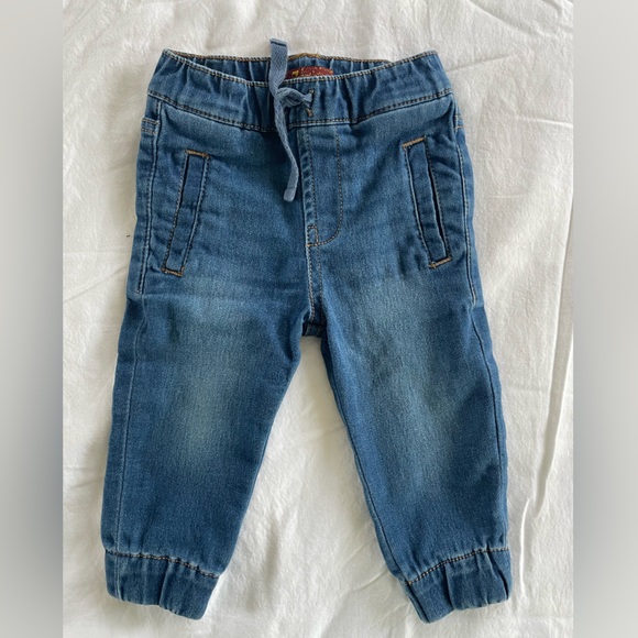 7 for All Makind baby quarter-zip sweatshirt and jean set size 12 months - Picture 4 of 6